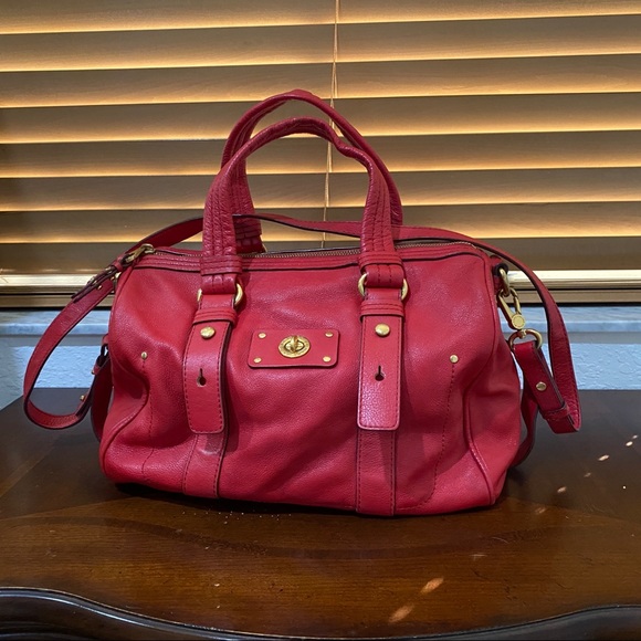 Marc By Marc Jacobs Leather Red Crossbody Shoulder Hand Bag With Gold Hardware - Picture 5 of 15